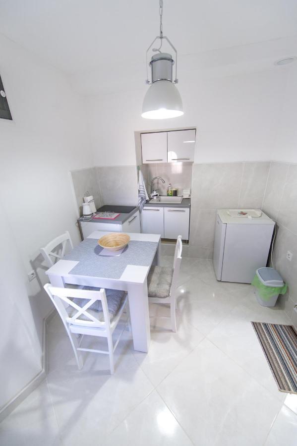 La Casa Di Pietra Apartment Krk Bagian luar foto